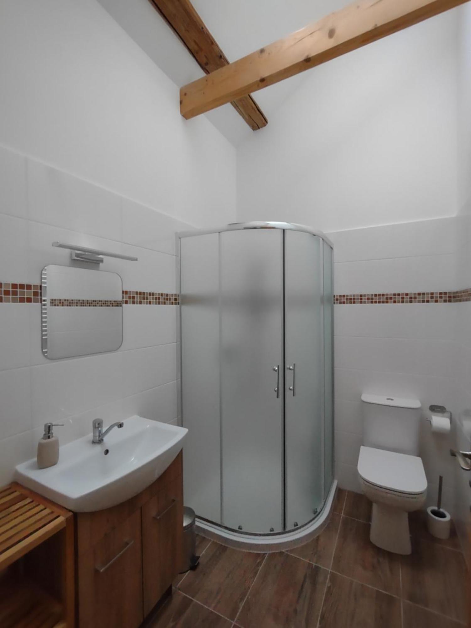 Železnice Pekloveske Apartmany V Ceskem Raji מראה חיצוני תמונה